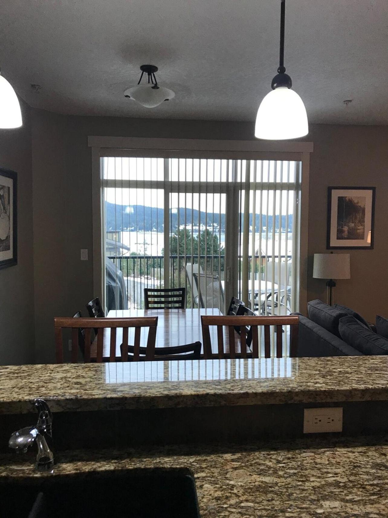 Sheringham Townhouse - Sooke Buitenkant foto