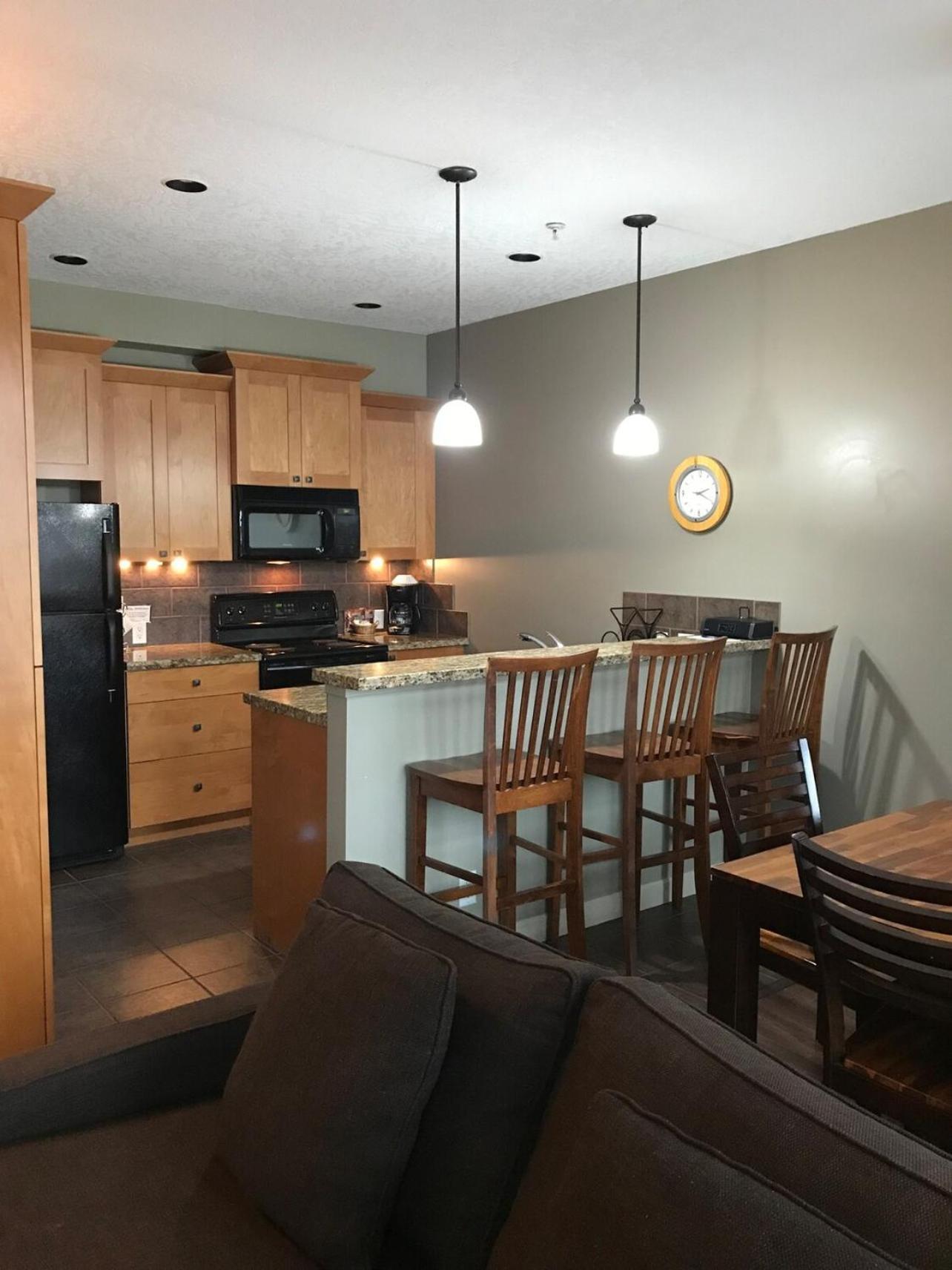 Sheringham Townhouse - Sooke Buitenkant foto